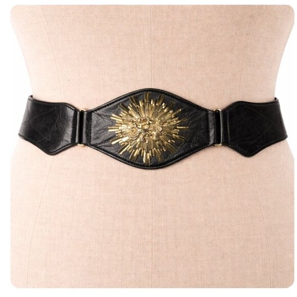 Unbranded Accessories - Womens Vintage 1980s Black Leather wide Statement Belt Gold Medallion Size XS